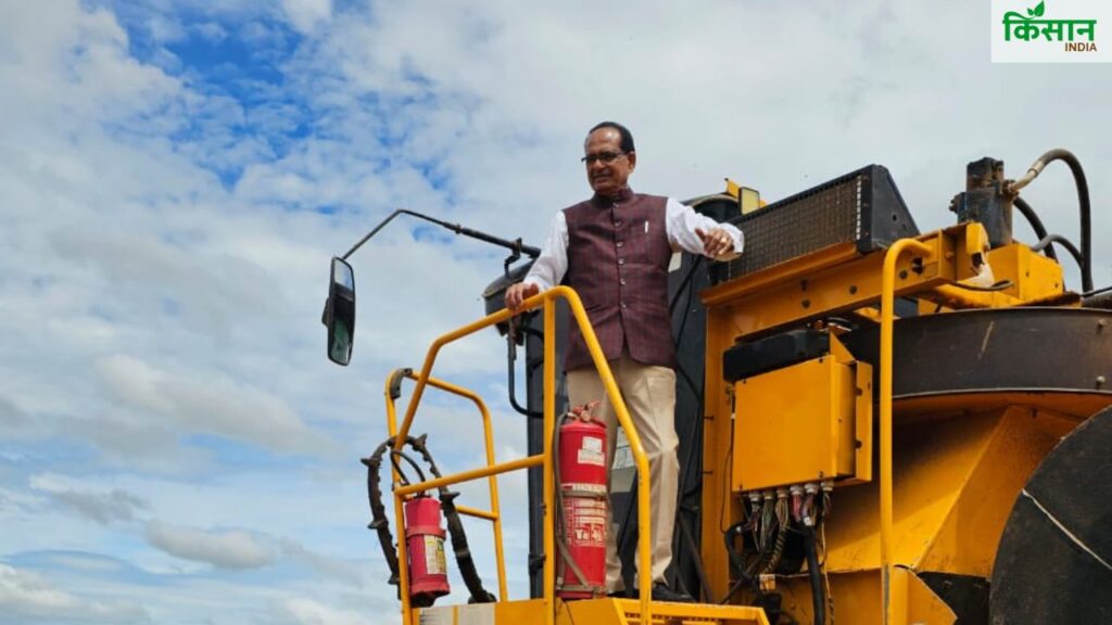 उन्होंने कहा कि भारत ब्राजील के साथ मिलकर सोयाबीन की प्रोसेसिंग यूनिट्स लगाए, जिससे देश में सोया तेल का आयात घटे और भविष्य में हम खुद एक्स्पोर्टर्स बन सकें. ब्राजील की पूरी तरह मैकेनाइज्ड खेती देखकर केंद्रीय कृषि मंत्री ने कहा कि भारत में भी खेती को मशीनों से आसान और तेज बनाना जरूरी है. उन्होंने कहा कि भारत ब्राजील के साथ मिलकर सोयाबीन की प्रोसेसिंग यूनिट्स लगाए, जिससे देश में सोया तेल का आयात घटे और भविष्य में हम खुद एक्स्पोर्टर्स बन सकें. ब्राजील की पूरी तरह मैकेनाइज्ड खेती देखकर केंद्रीय कृषि मंत्री ने कहा कि भारत में भी खेती को मशीनों से आसान और तेज बनाना जरूरी है.