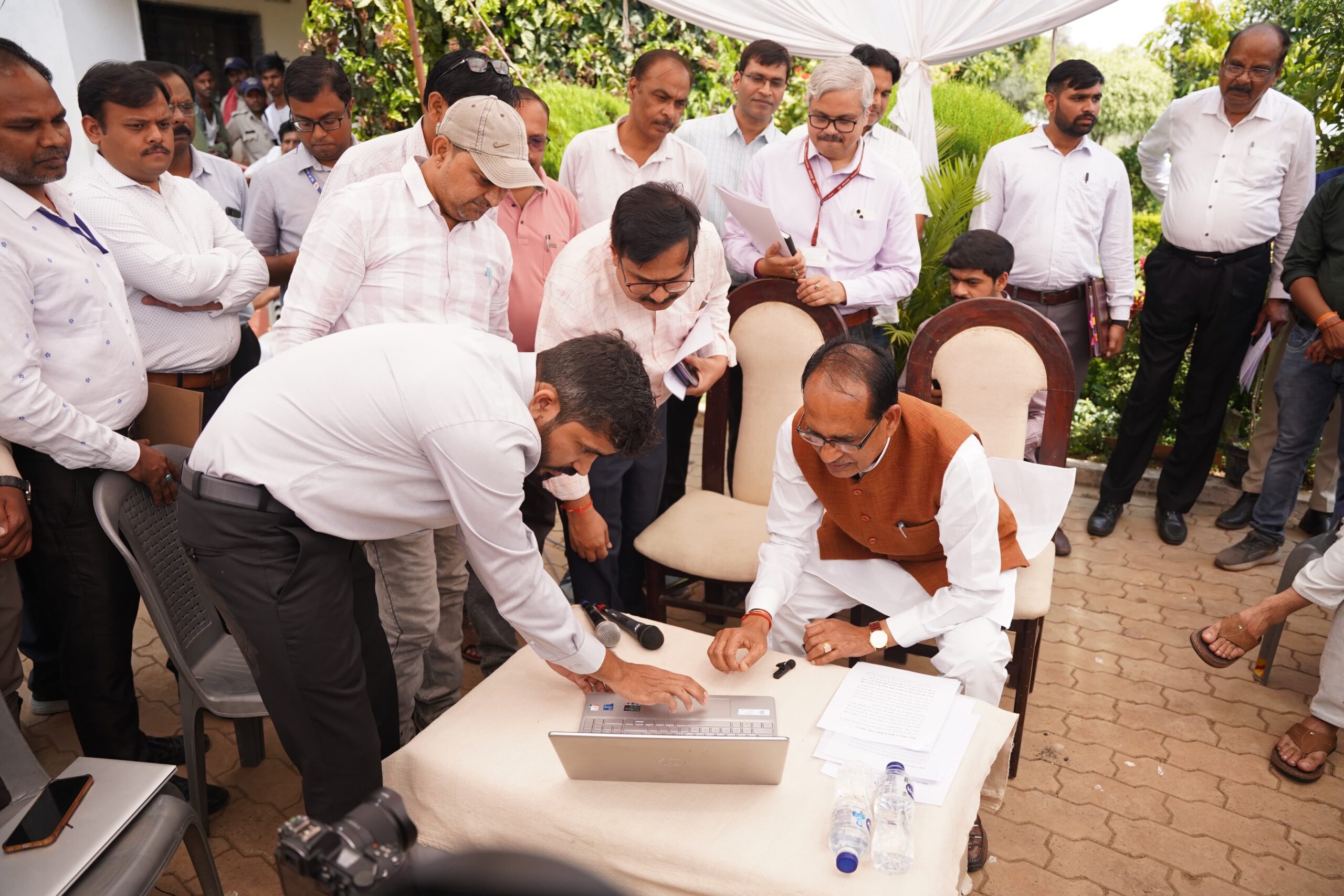 किसान हैं शिवराज सिंह चौहान.. खुद की बनवाई फार्मर आईडी, जानिए क्या है Farmer ID Project