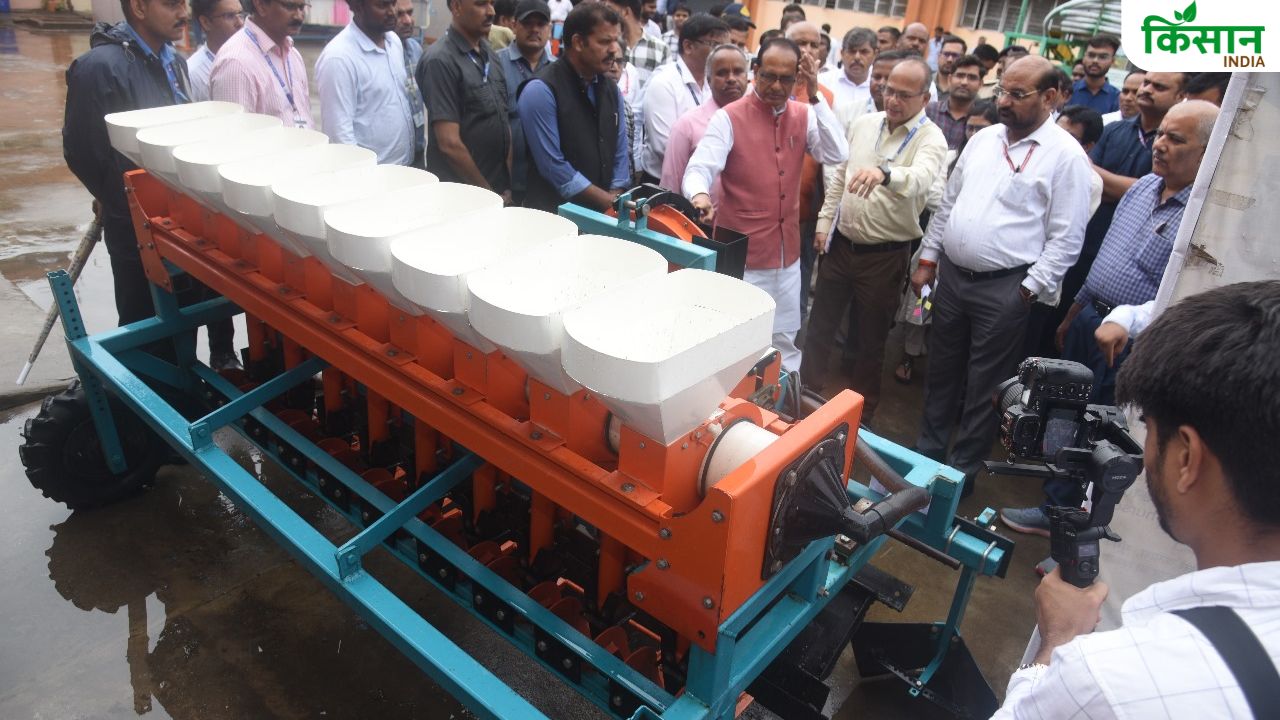 ICAR लाया ट्रैक्टर से मल्चिंग लेयर प्लांटर, किसानों को बीज बुवाई में होगी आसानी