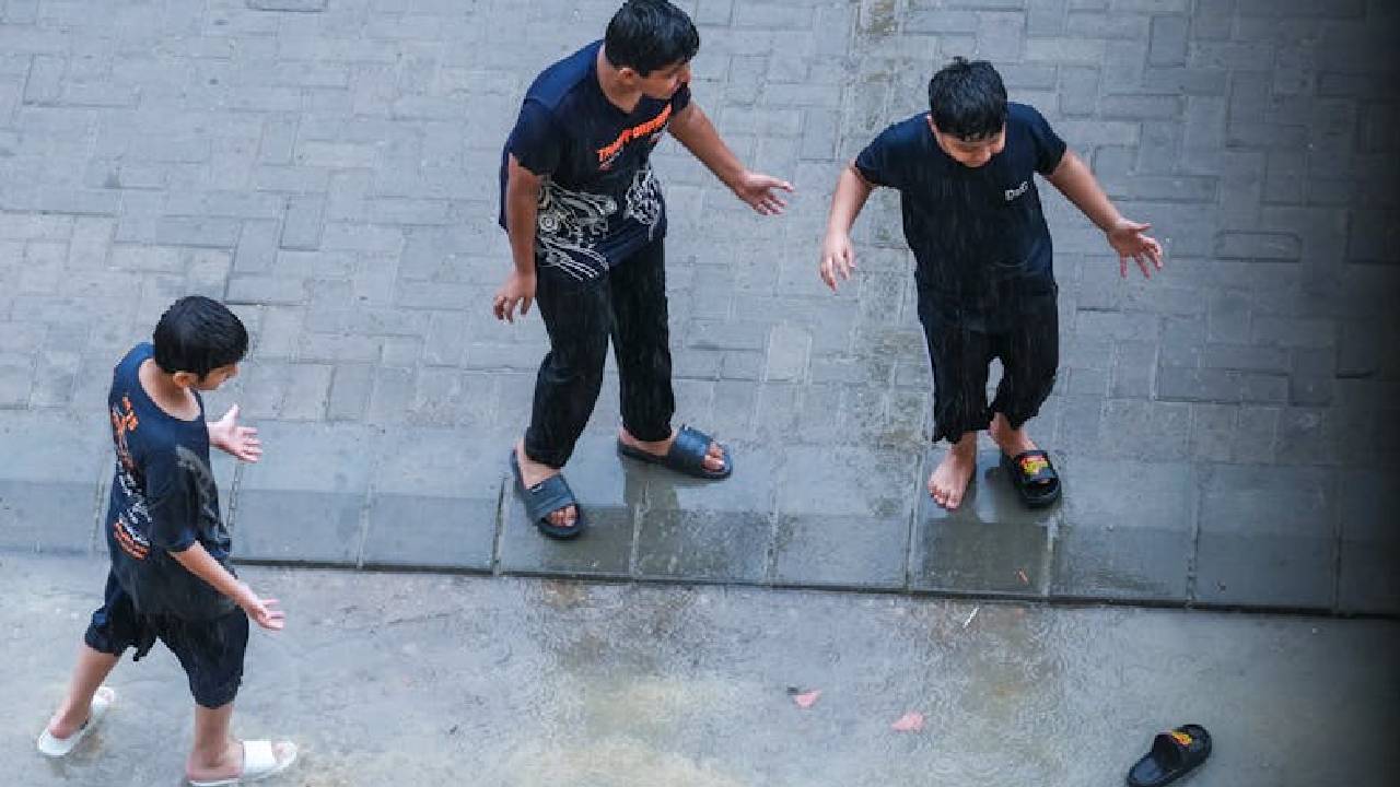 दिल्ली से हिमाचल तक आज जमकर बरसेंगे बादल, यूपी-बिहार समेत इन राज्यों में भारी बारिश का अलर्ट