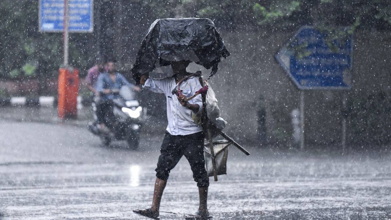 दिल्ली-NCR में बारिश का अलर्ट, यूपी-बिहार में मौसम का पलटेगा मिजाज
