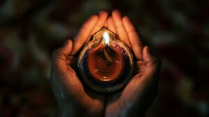 Diwali 2025: नरक चौदस की रात सबसे छुप कर करें ये काम, नहीं सताएगा अकाल मृ्त्यु का डर Diwali 2025: नरक चौदस की रात सबसे छुप कर करें ये काम, नहीं सताएगा अकाल मृ्त्यु का डर