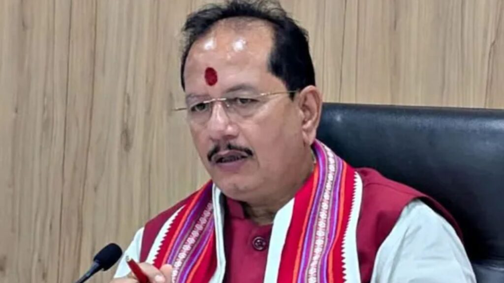 बिहार विधानसभा चुनाव 2025 के शुरुआती रुझानों में विजय सिन्हा काफी वोटों से आगे. बिहार विधानसभा चुनाव 2025 के शुरुआती रुझानों में विजय सिन्हा काफी वोटों से आगे.