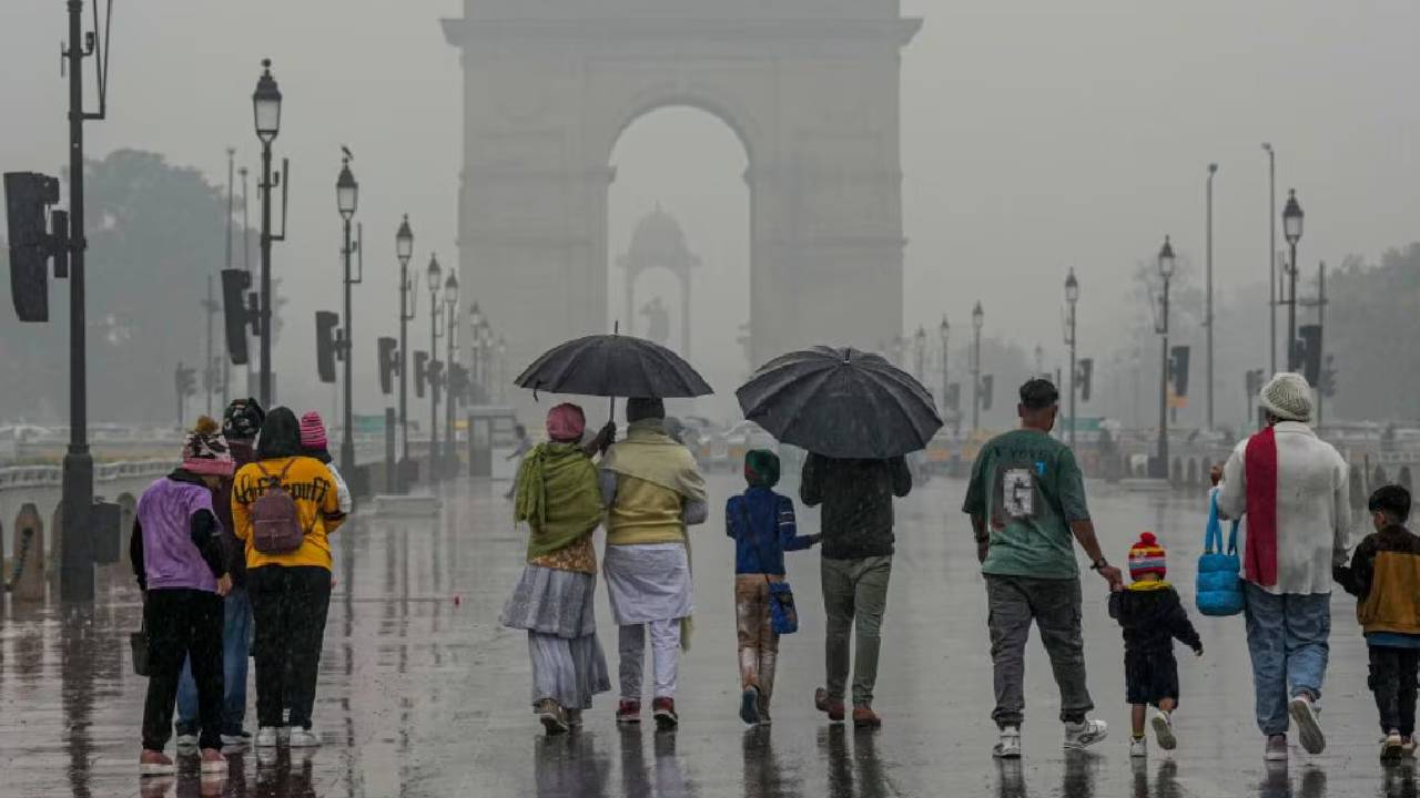 अगले 3 दिन पड़ सकते हैं भारी, देश के कई राज्यों में तेज हवाएं, बारिश और बिजली गिरने का अलर्ट
