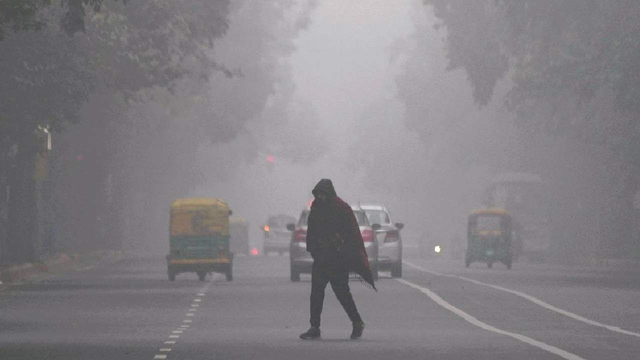 कड़ाके की ठंड से कांपा दिल्ली-यूपी-बिहार, कोहरा और शीतलहर को लेकर इन राज्यों में अलर्ट जारी