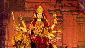Chaitra Navratri: नवरात्रि के चौथे दिन इस तरह करें मां कुष्मांडा की पूजा, जानें सही विधि और जरूरी सामग्री Chaitra Navratri: नवरात्रि के चौथे दिन इस तरह करें मां कुष्मांडा की पूजा, जानें सही विधि और जरूरी सामग्री