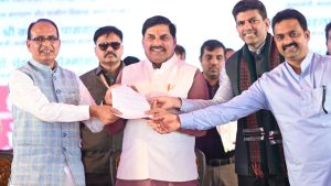 MSP पर मूंग और सरसों खरीद को मंजूरी, कृषि मंत्री शिवराज सिंह ने राज्य को स्वीकृति लेटर सौंपा MSP पर मूंग और सरसों खरीद को मंजूरी, कृषि मंत्री शिवराज सिंह ने राज्य को स्वीकृति लेटर सौंपा