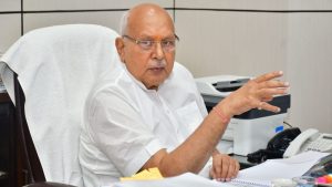 उत्तर प्रदेश में फसल बचाने के लिए छुट्टा पशुओं पर सख्ती की तैयारी, कृषि मंत्री शाही ने दिए बड़े संकेत