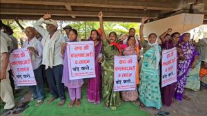 दो साल के बढ़े MSP को डकार गई सरकार.. बकाया किस्त भी नहीं दी, अब खाद संकट पर भड़के किसान दो साल के बढ़े MSP को डकार गई सरकार.. बकाया किस्त भी नहीं दी, अब खाद संकट पर भड़के किसान