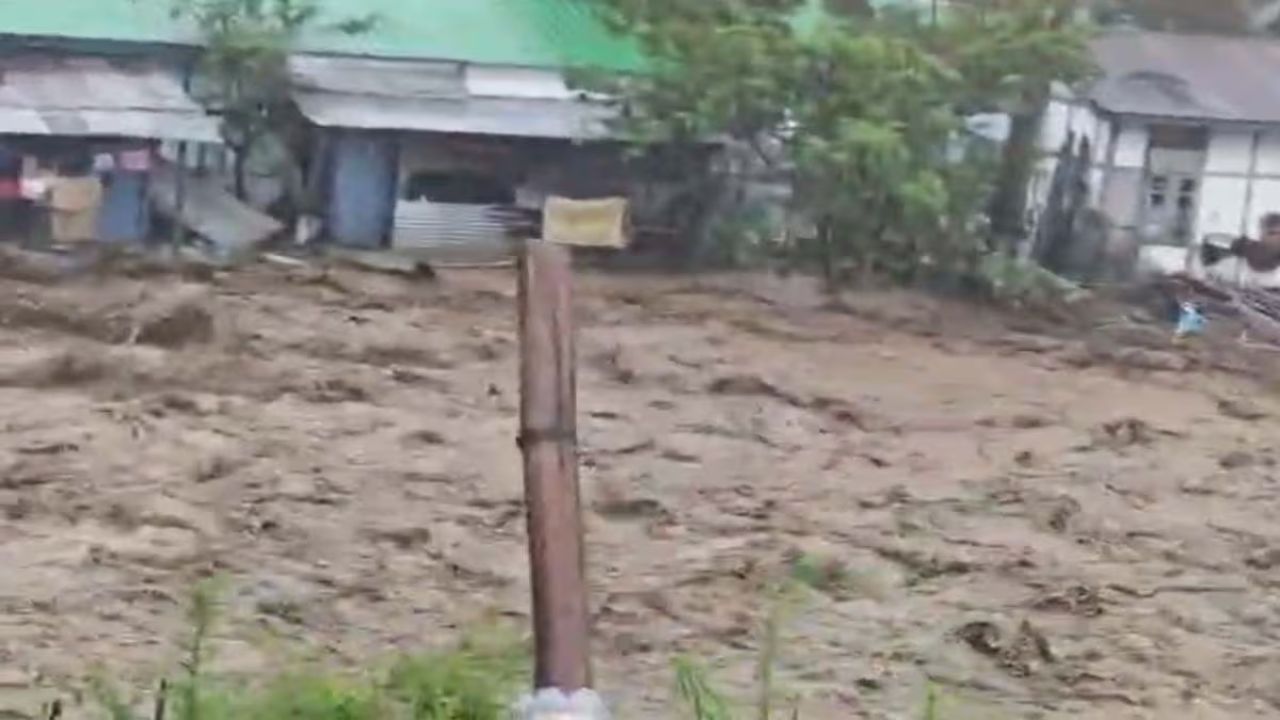 Arunachal Pradesh Flash Flood After 72 8 Mm Rain Homes Destroyed Relief And Compensation Demand Grows