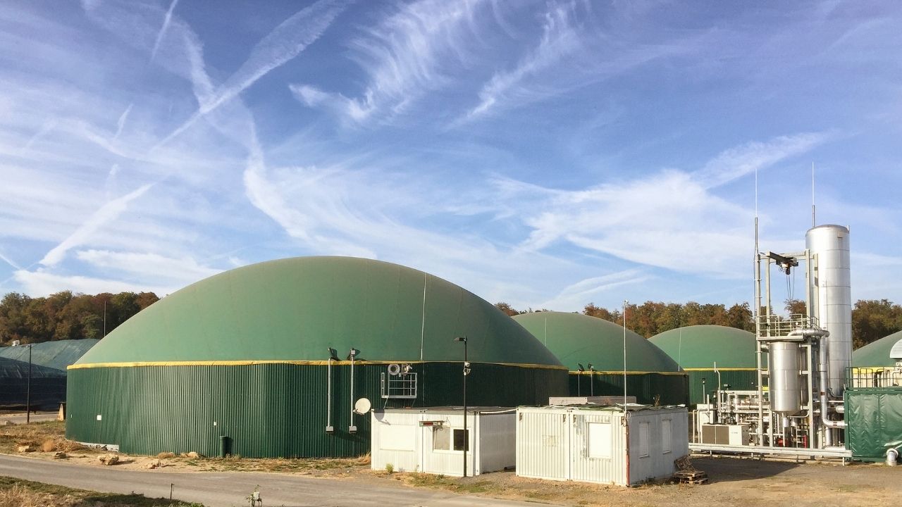 Uttar Pradesh Mini Biogas Plant Scheme 1000 Plants In Every District To Produce Biogas Organic Fertilizer