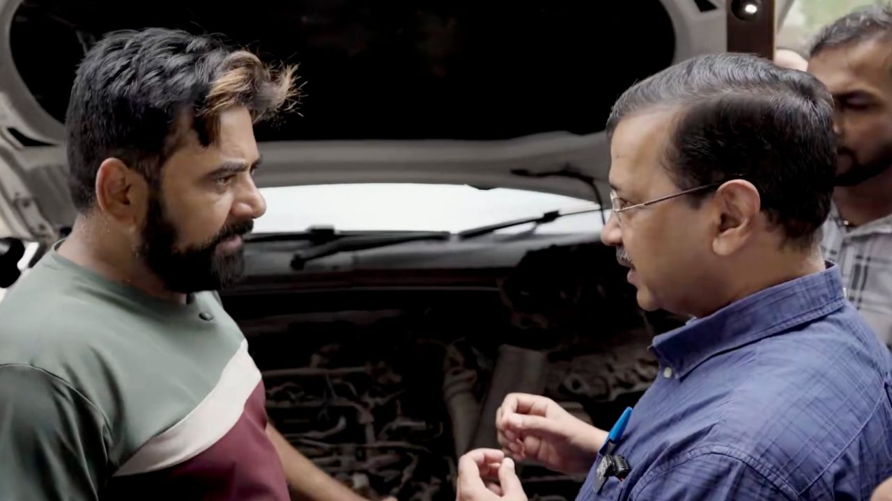 Arvind Kejriwal Visits Petrol Pump Over E20 Petrol Complaints On Mileage Vehicle Performance
