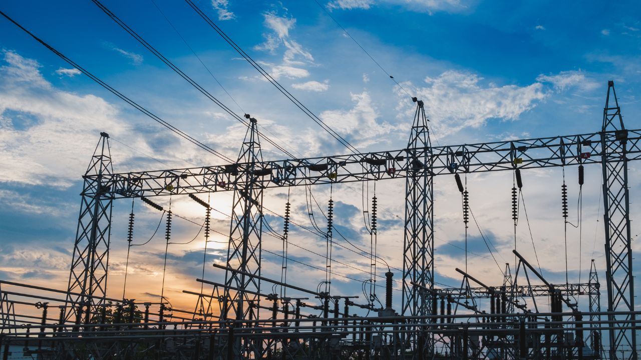 Gujarat Government Adopts Market Value Compensation For Farmers Land Used In Electricity Transmission Projects