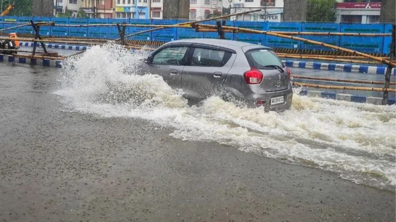 Heavy Rain Alert In 12 States Winds 17 July Weather Update Monsoon Likely To Revive