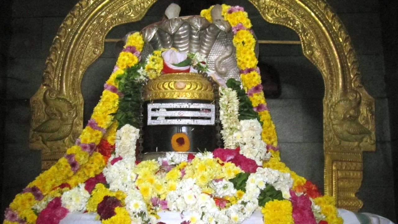 Astrology Sawan 2026 Date Shravan Somvar Puja Vidhi Vrat Rules Lord Shiva