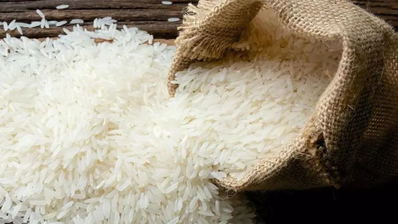 Delhi Rice Scam Allegations Aap Leader Accused Delhi Govt Over Scam Involving 31000 Metric Tonnes Of Ration Rice Worth Rs 22000 Crore