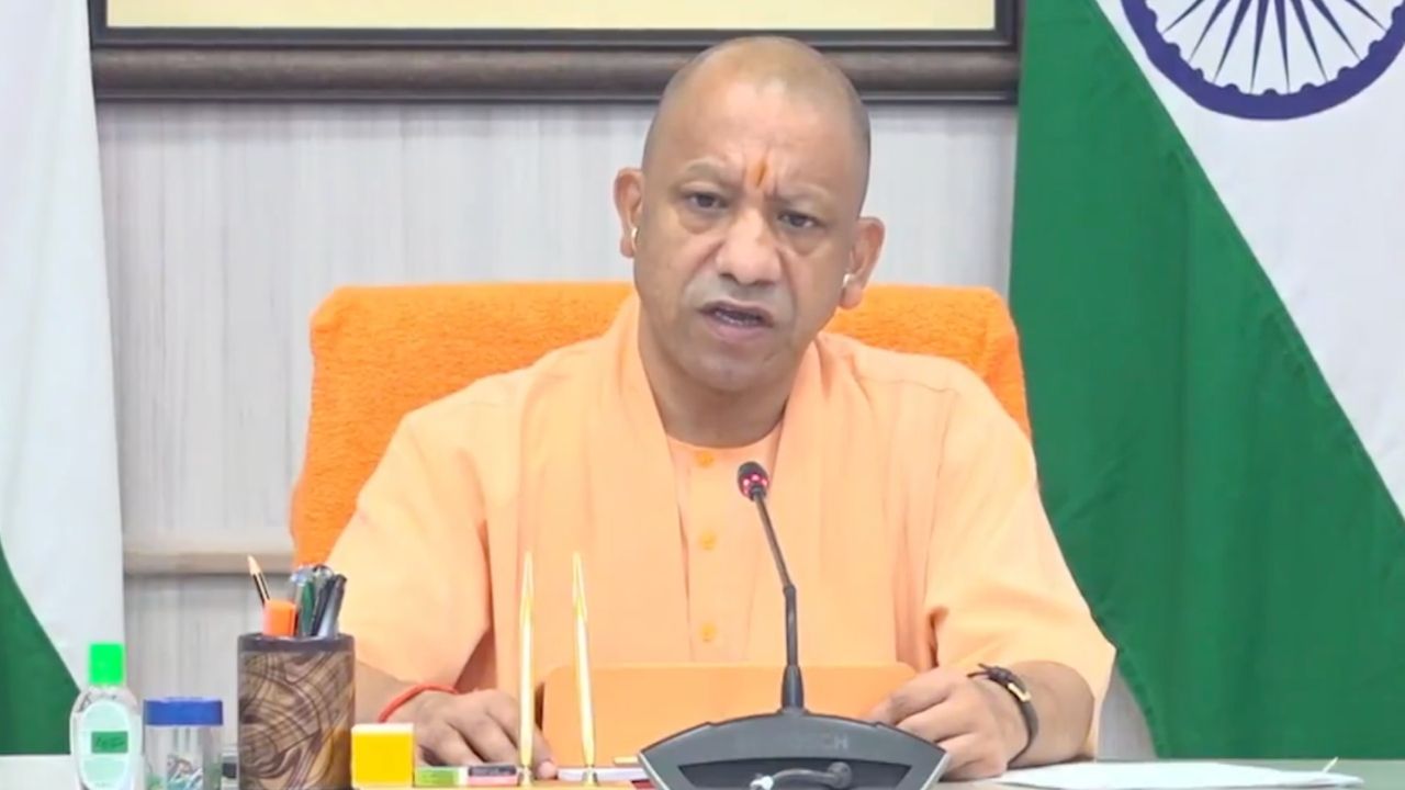 योगी सरकार का किसानों को बड़ा तोहफा! 6 लाख हेक्टेयर में खेती का नया प्लान, इन फसलों पर रहेगा फोकस