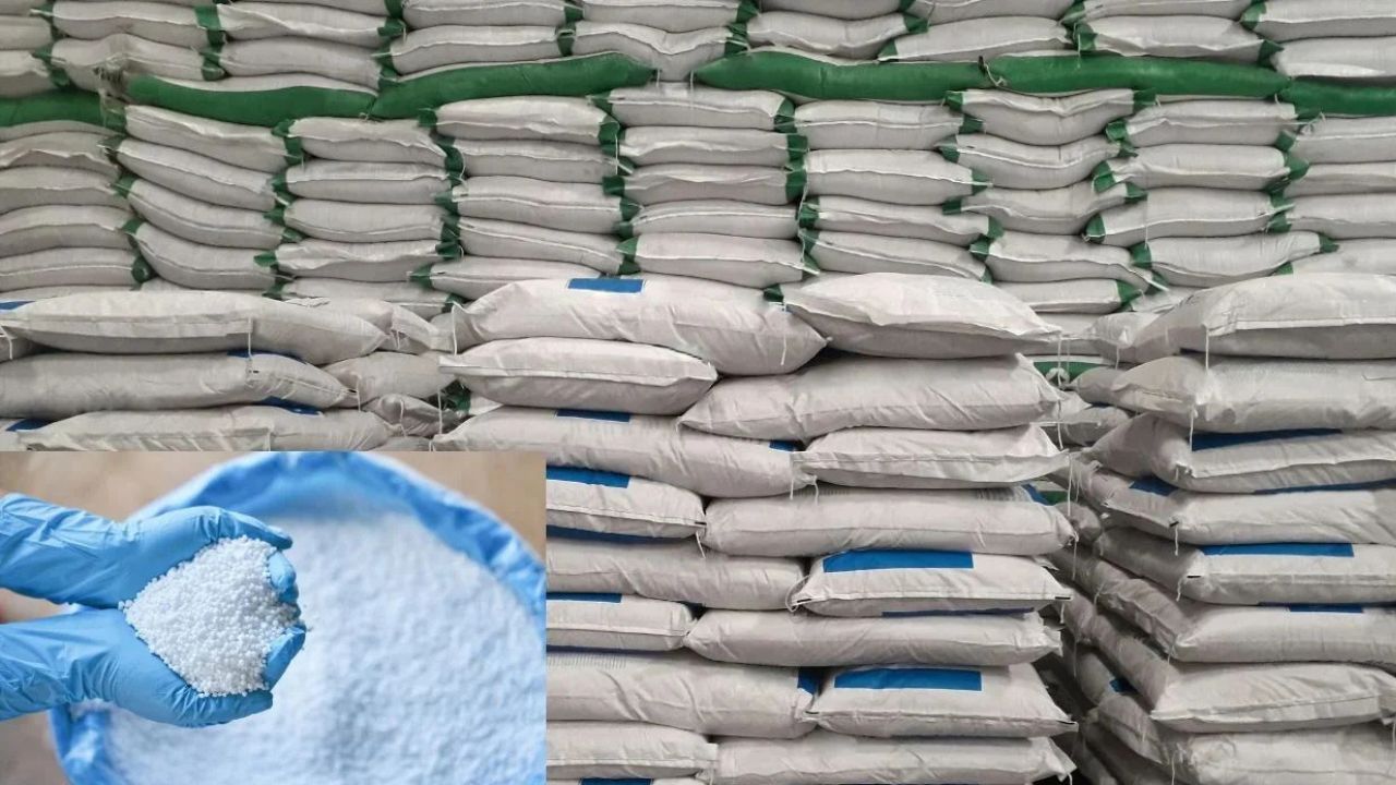 Tamil Nadu Farmers Are Enraged Urea Smuggling Accusing Officials Of Complicity